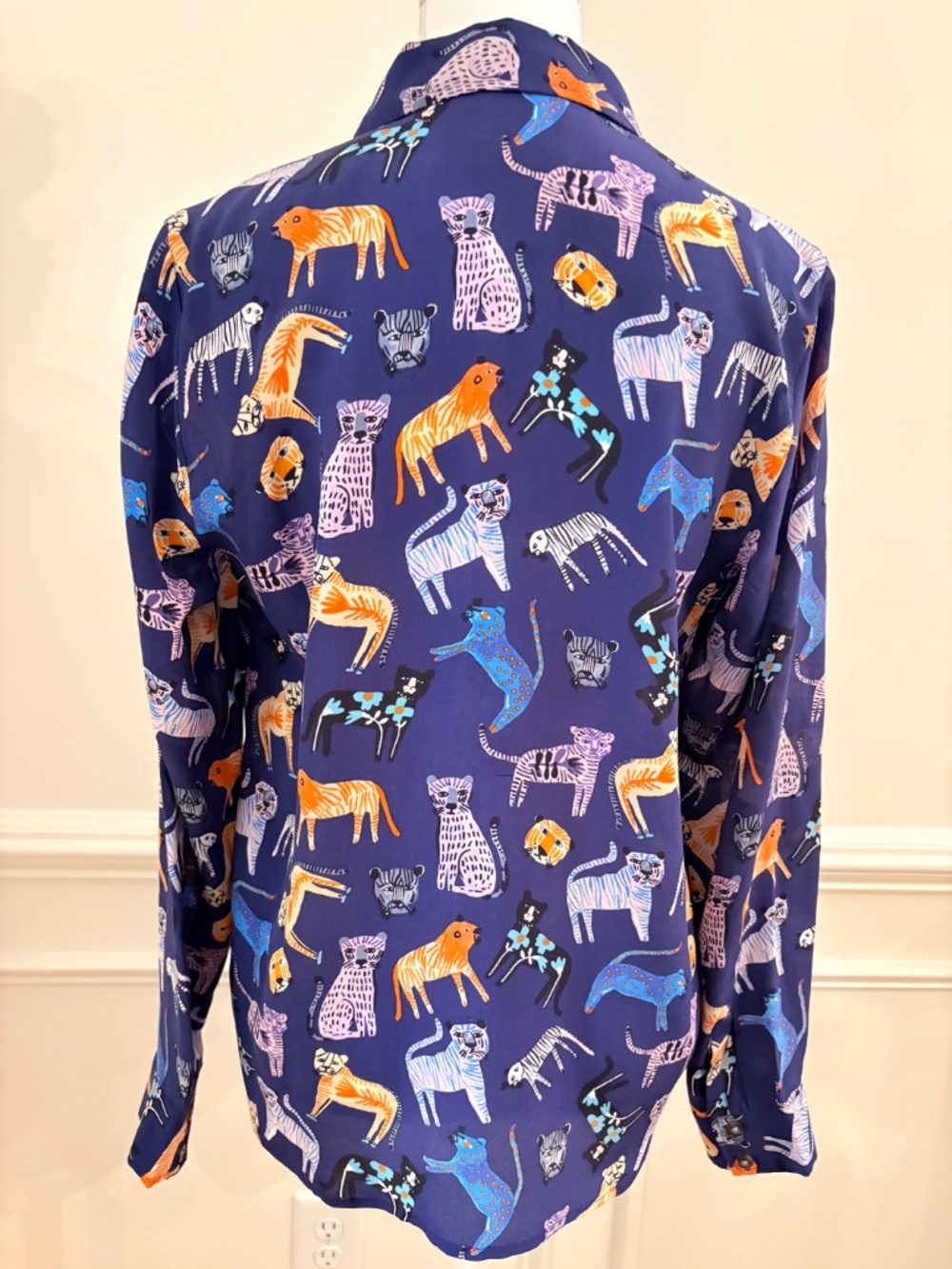 Anthropologie Silk Blouse Tiger Cat Print - Picture 5 of 14